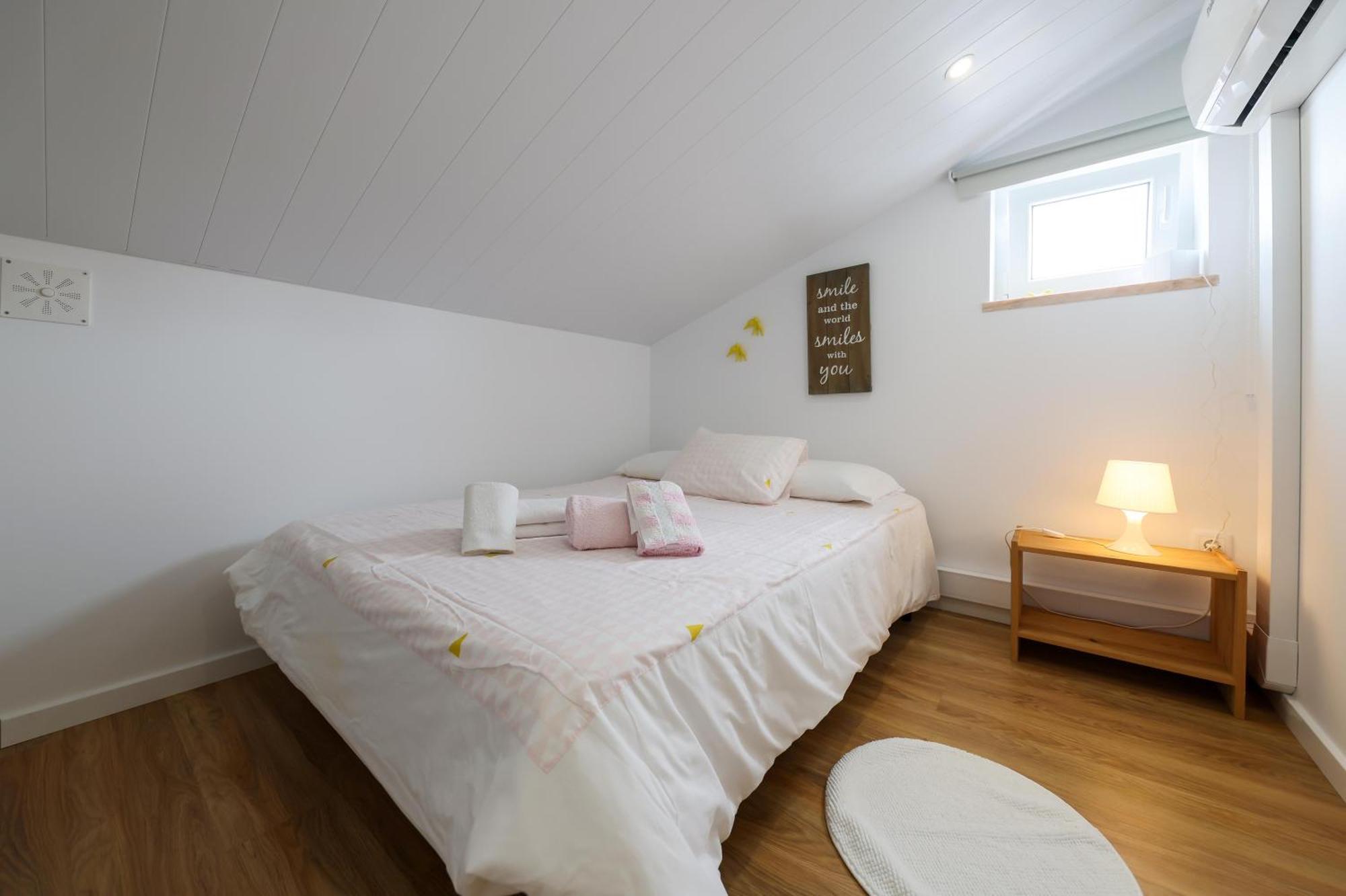 Casas Com Amoras In Serra Da Pescaria Famalicao Exterior photo